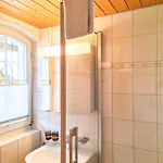 Kreuz - Aare Jungfrau Ag Apartment