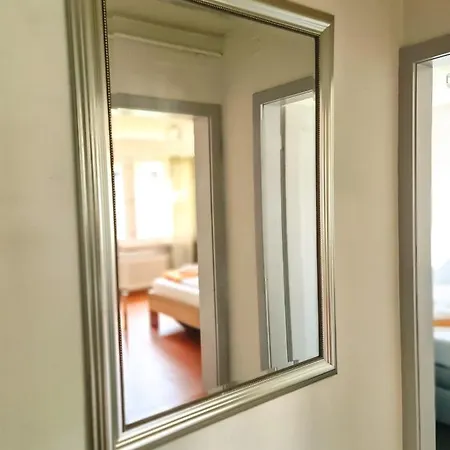 Kreuz - Aare Jungfrau Ag *