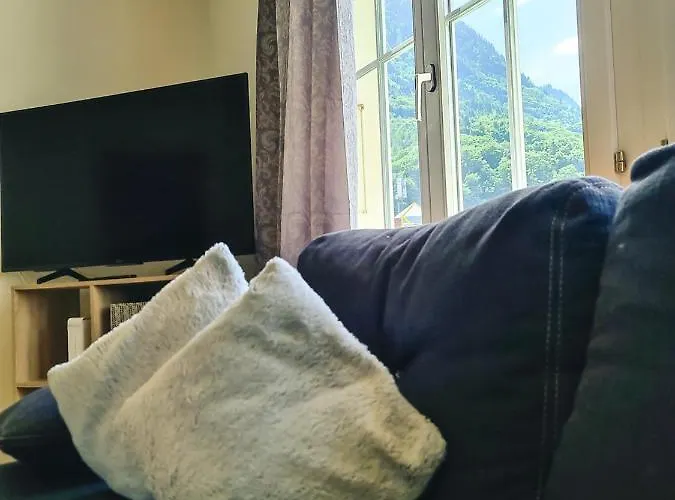 Kreuz - Aare Jungfrau Ag דירה *